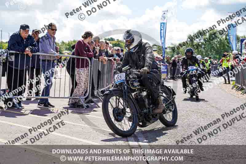 Vintage motorcycle club;eventdigitalimages;no limits trackdays;peter wileman photography;vintage motocycles;vmcc banbury run photographs